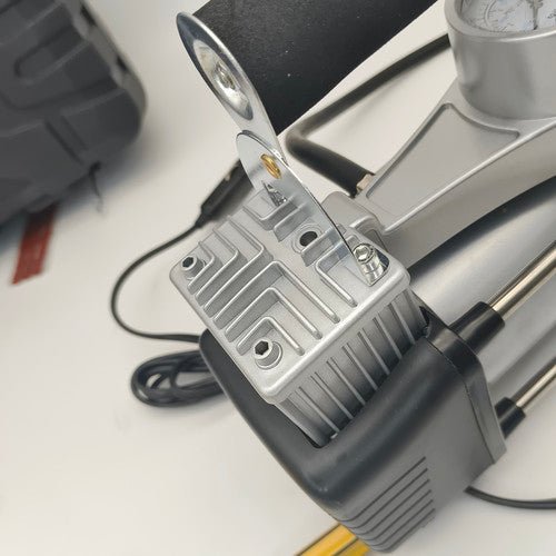 Portable 12V Air Compressor – Heavy-Duty Tyre Inflator & Deflator — photo 4