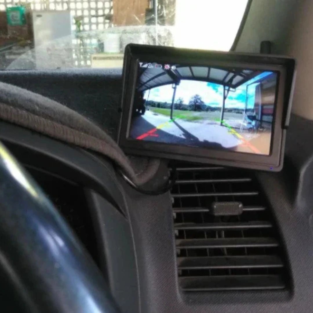 rearview170 Solar Wireless Reverse Camera – 170° Wide Angle, No Wiring Required — photo 3