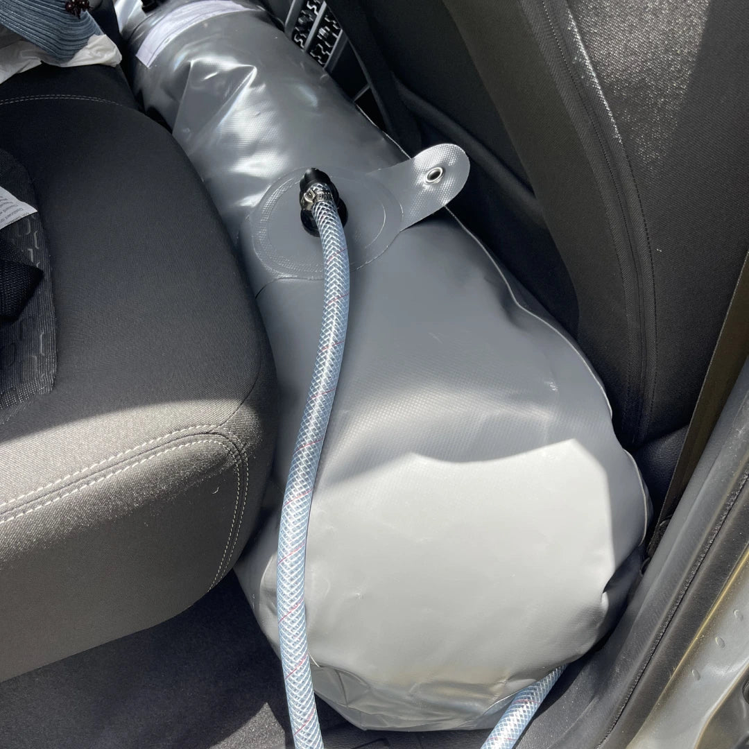Fleximake 125L Drinking Water Bladder Ford Ranger / Everest — photo 2