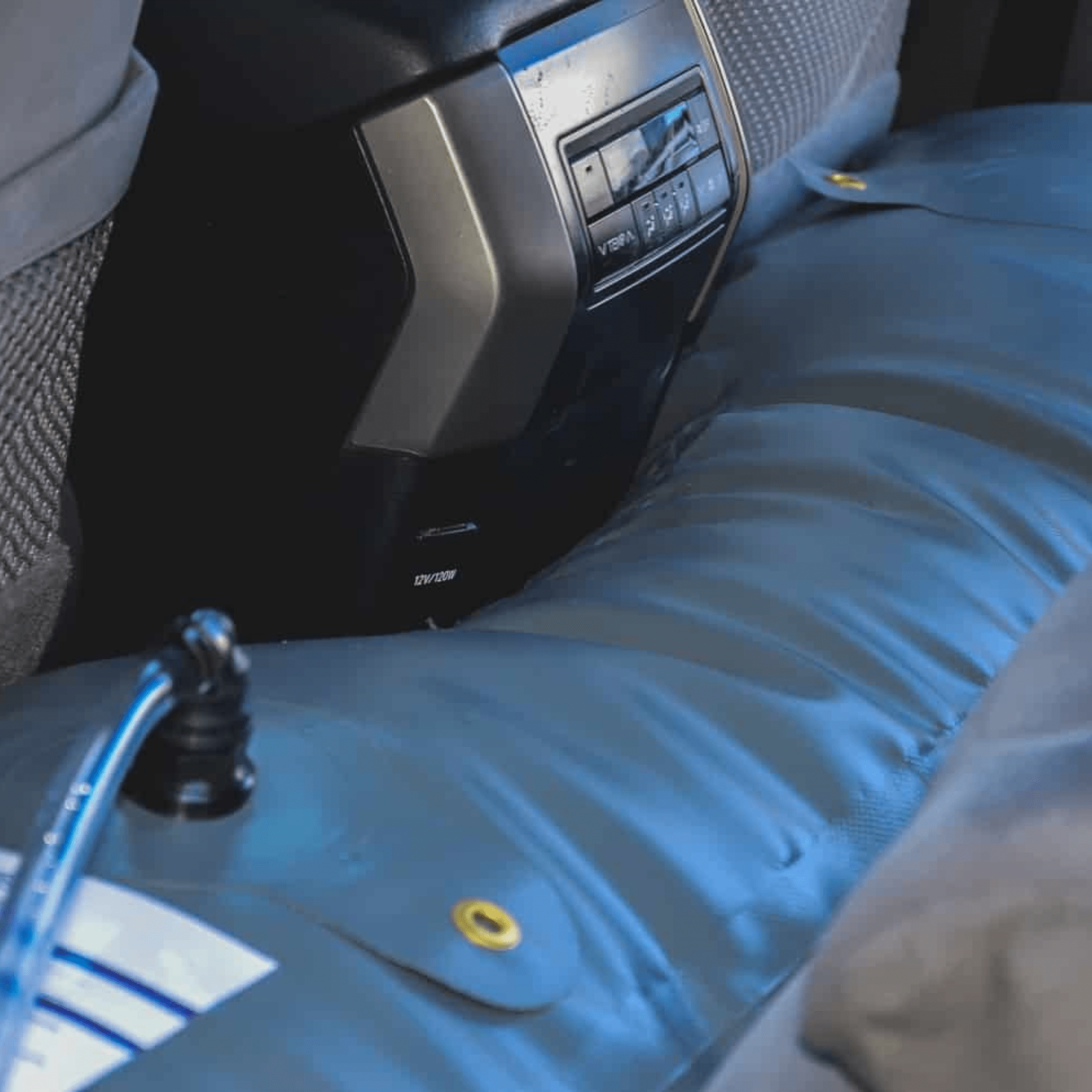 Fleximake 105L Drinking Water Bladder with Centre Console Cut-Out — photo 7